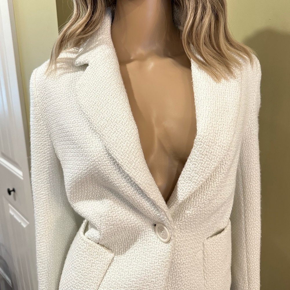 White Textured Blazer Jacket Womenâs Size 10 NWT